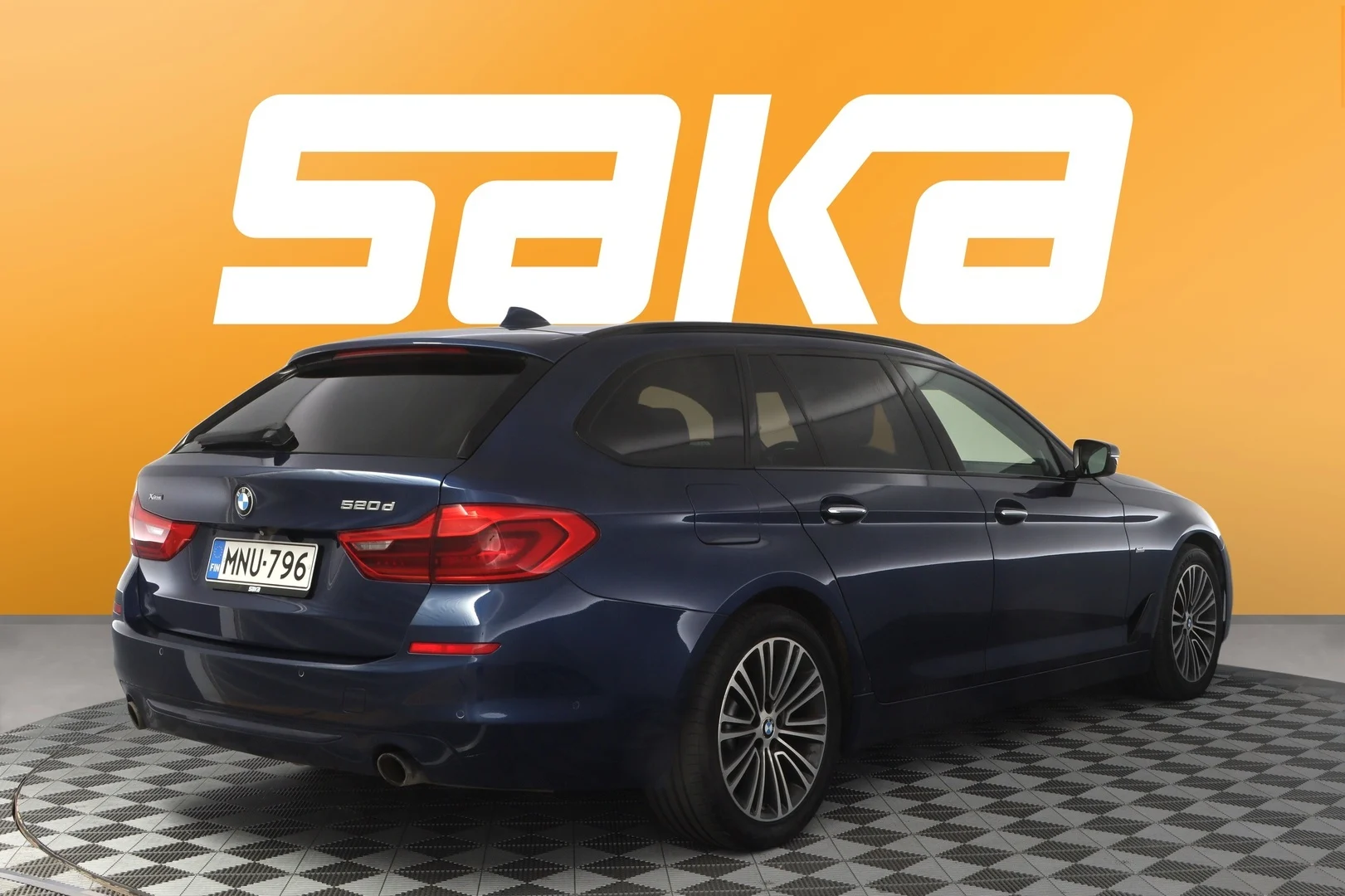 Car Image - 6tbKGmFcXYVzY8q3CuGAIF