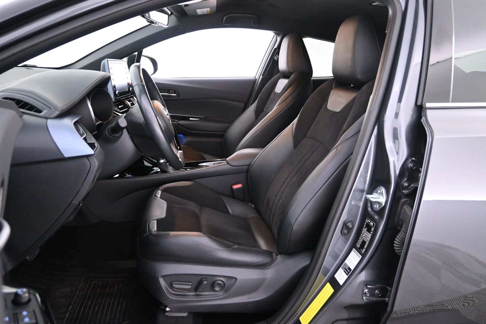 Car Image - 3R2KRQfo6F3b1D6CebzNPc