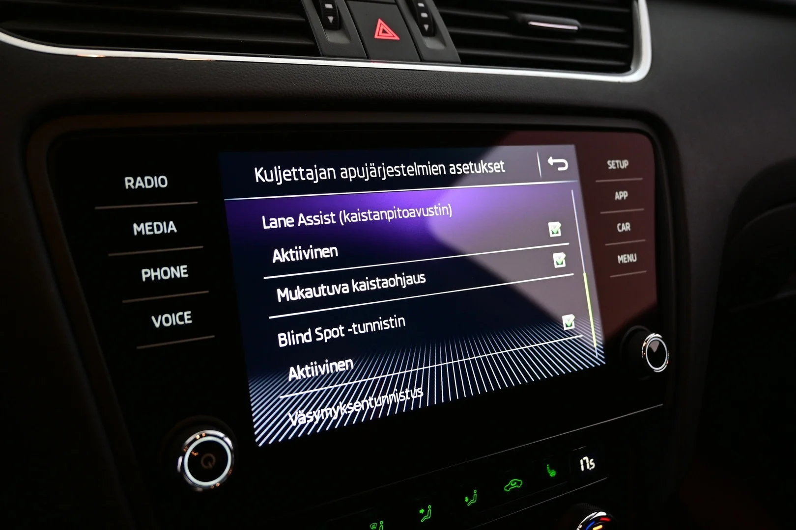 Car Image - wbpmUZoNNTCCfdasN7FB1