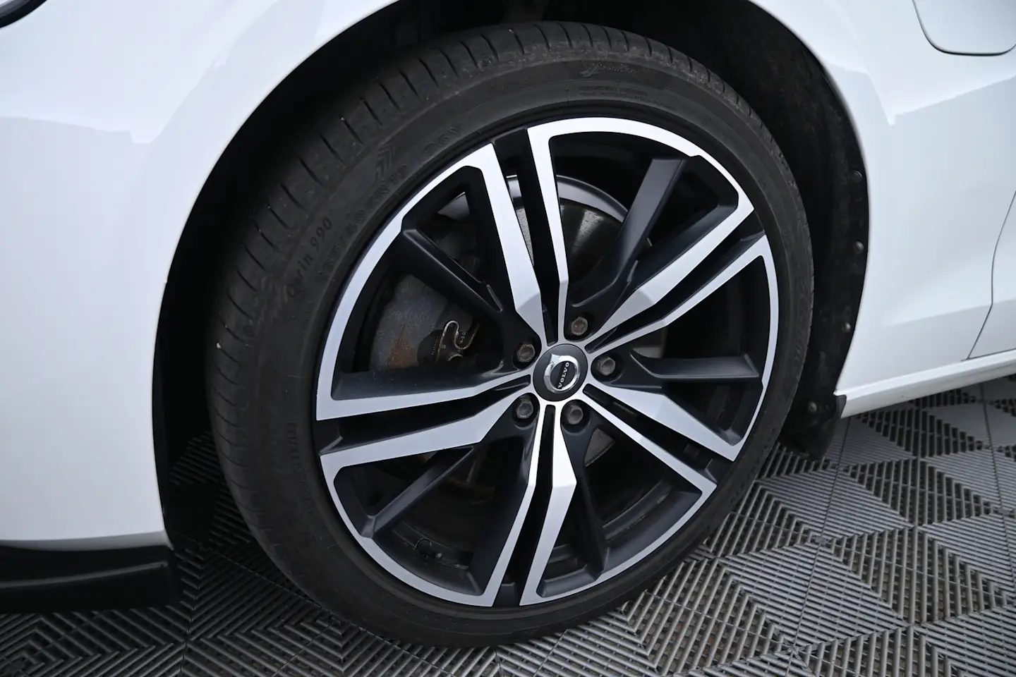Car Image - 1xMgHtMf12U9Jip2jH8JpS
