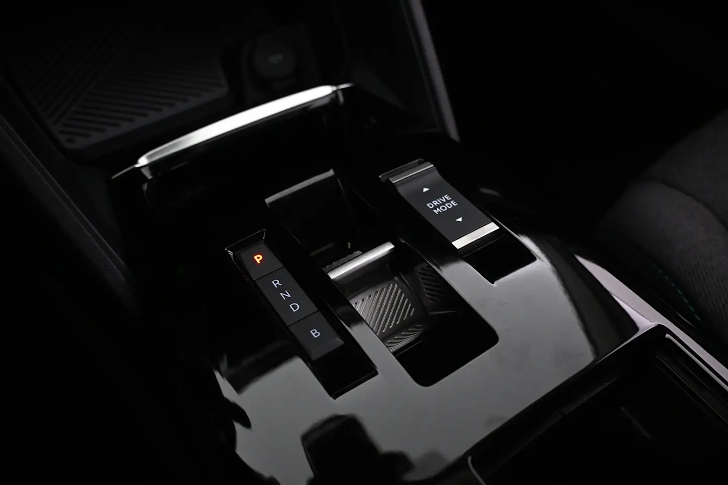 Car Image - 7fsb9FUQ3vSwmho0RvmZ9