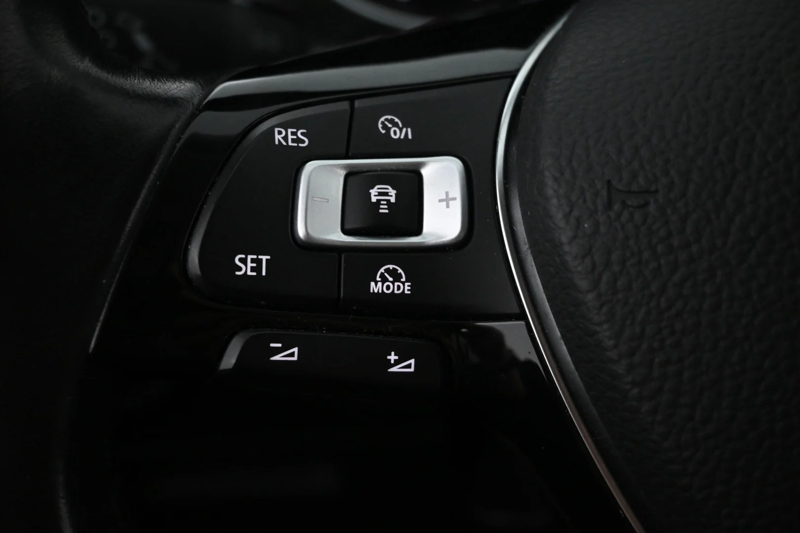 Car Image - 6vFzfQhPpSWwAq259faSeQ