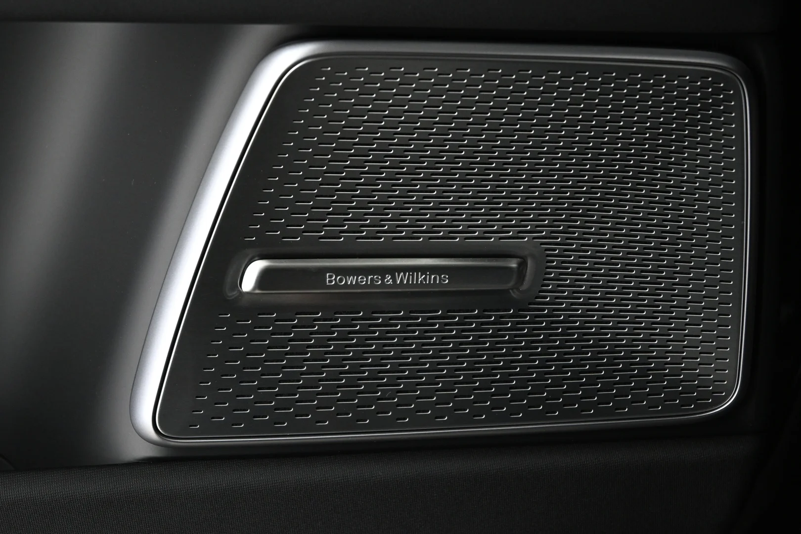 Car Image - 7q6Lc8N39kERI44UFFR6Mn