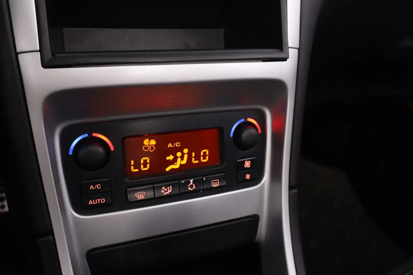 Car Image - 7lmxlUp1crVErCoIMl6PWj