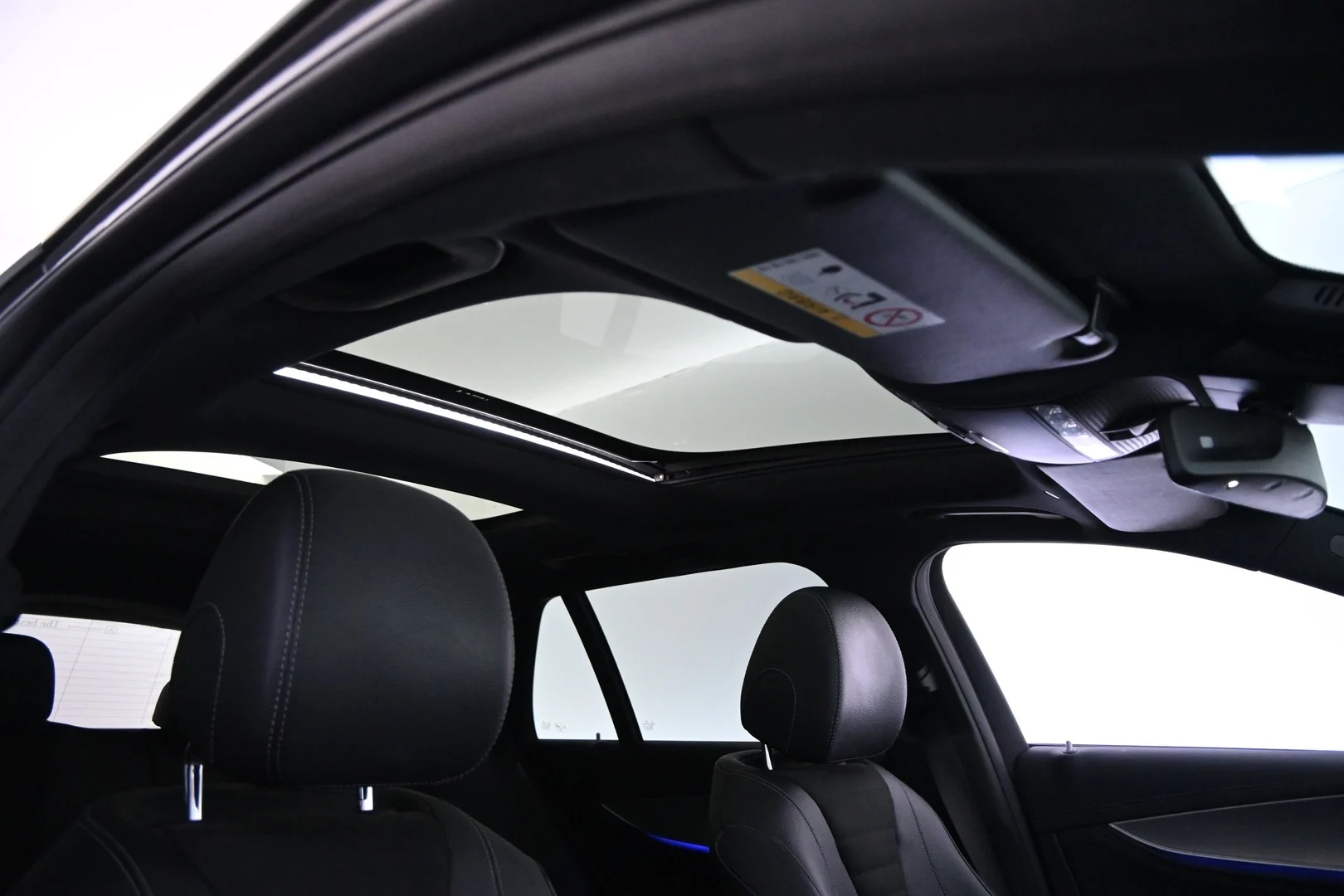 Car Image - 1zwmZhcmL3TILbGUDpH6yO