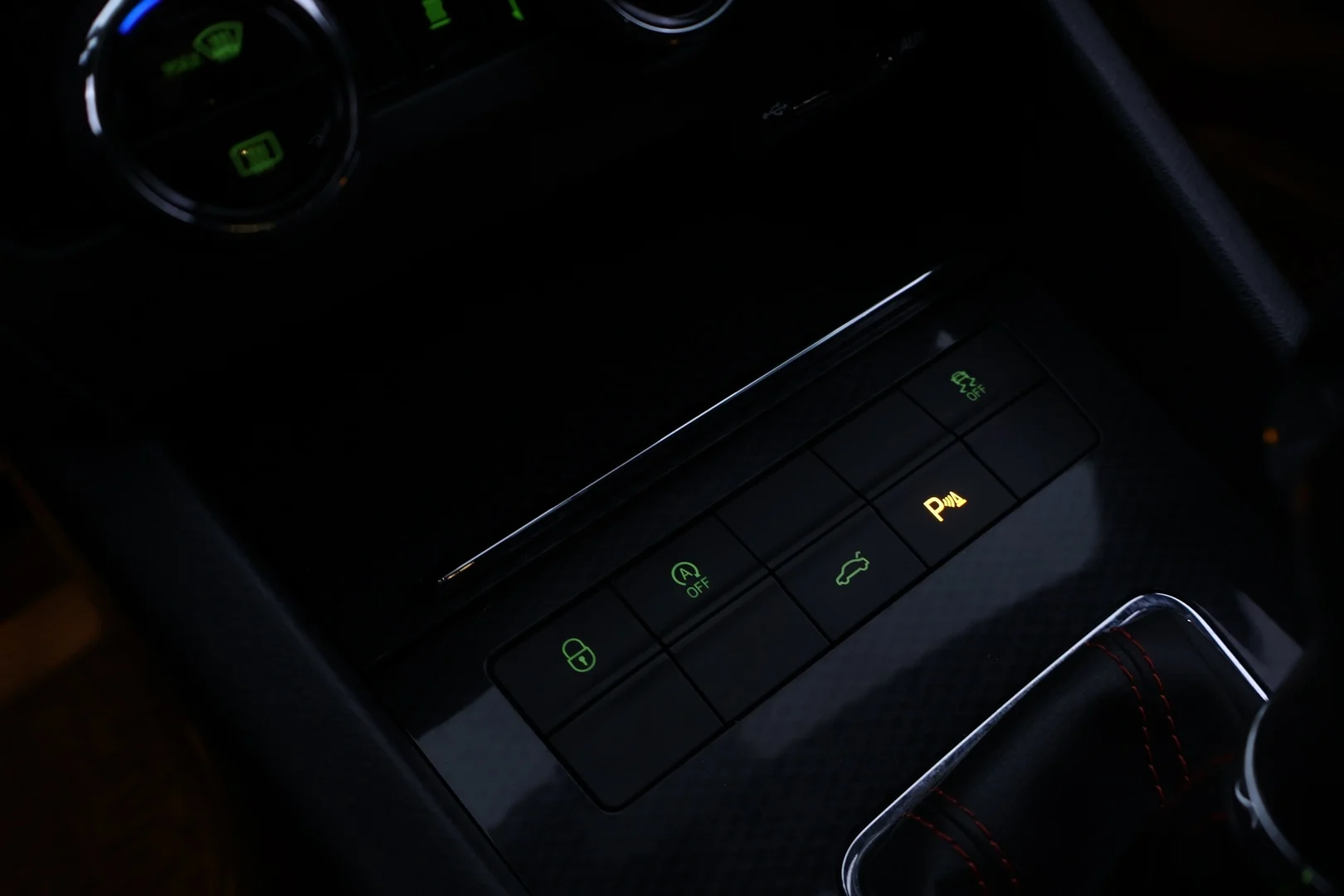 Car Image - 4sRUULHmLOjHc8s4tr56nn