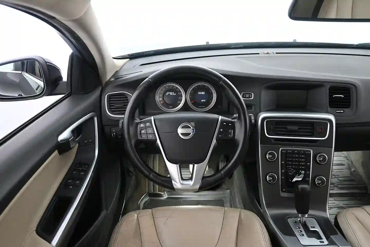 Car Image - 6DjbjsirjHqOL8QjM8KXnV