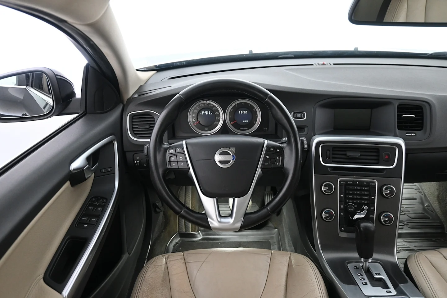 Car Image - 6DjbjsirjHqOL8QjM8KXnV