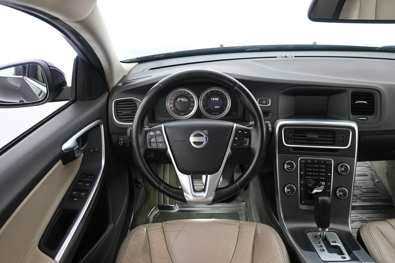 Car Image - 6DjbjsirjHqOL8QjM8KXnV