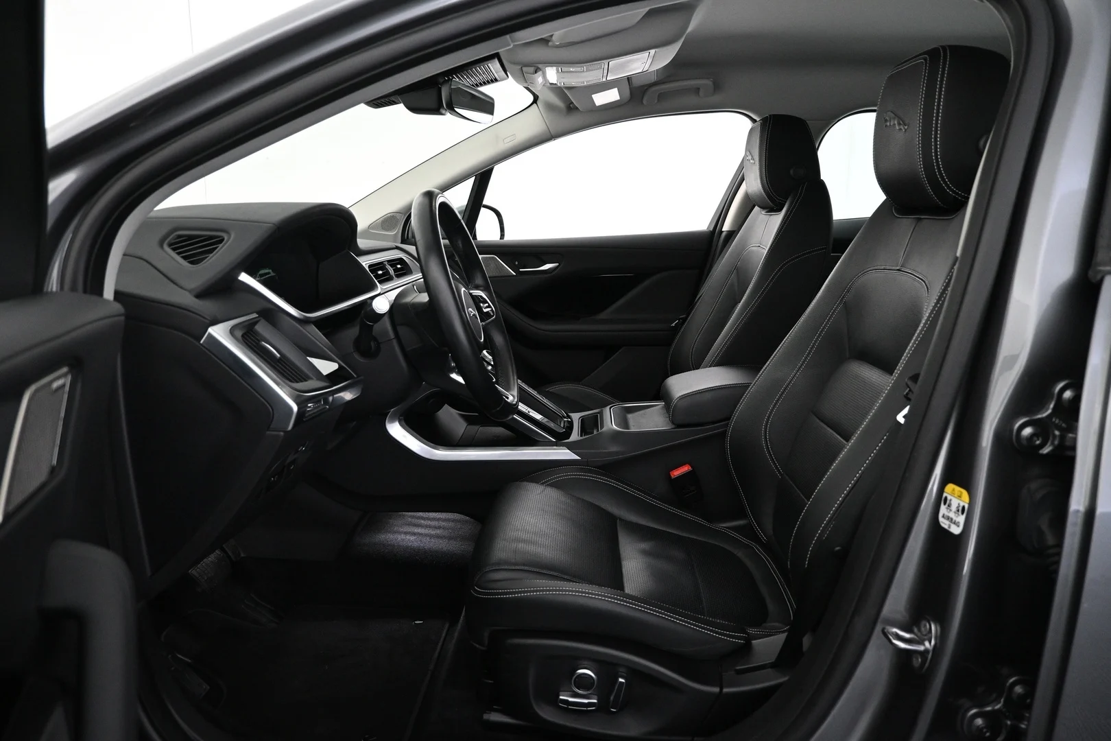 Car Image - 4z8Y2QjsbWZuc8cAdZo3tn