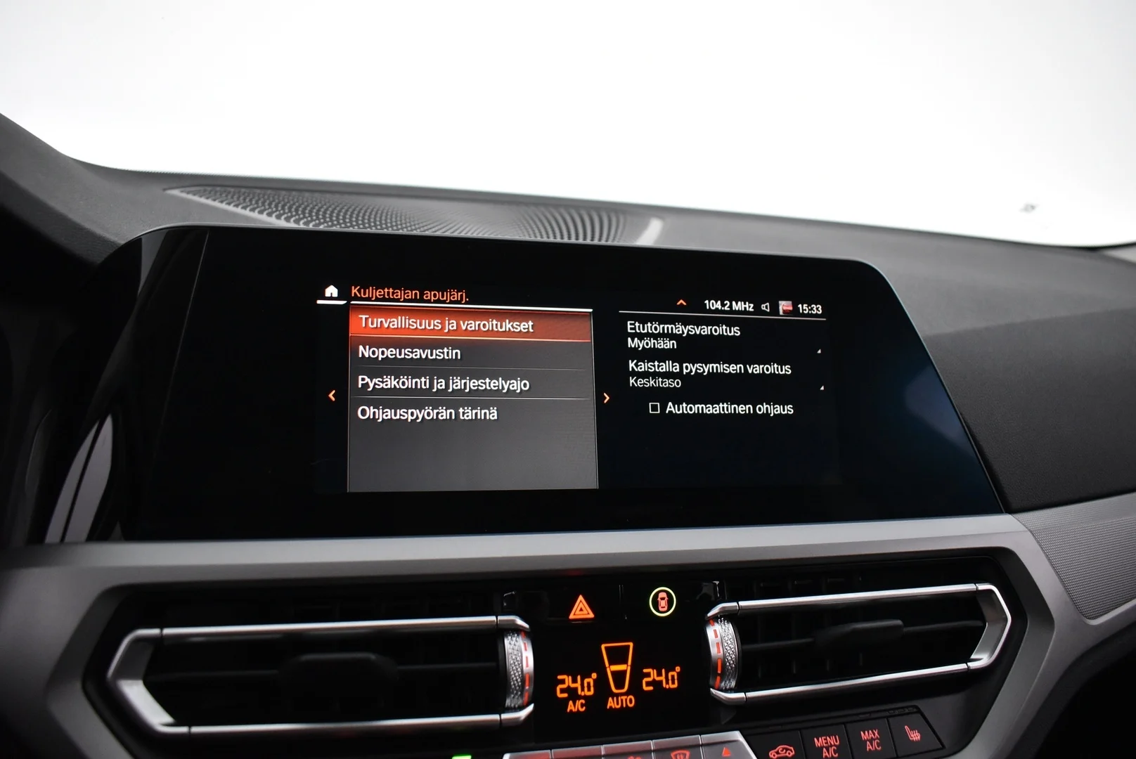Car Image - 54iaLs3DrTWB7erqXNEx4D
