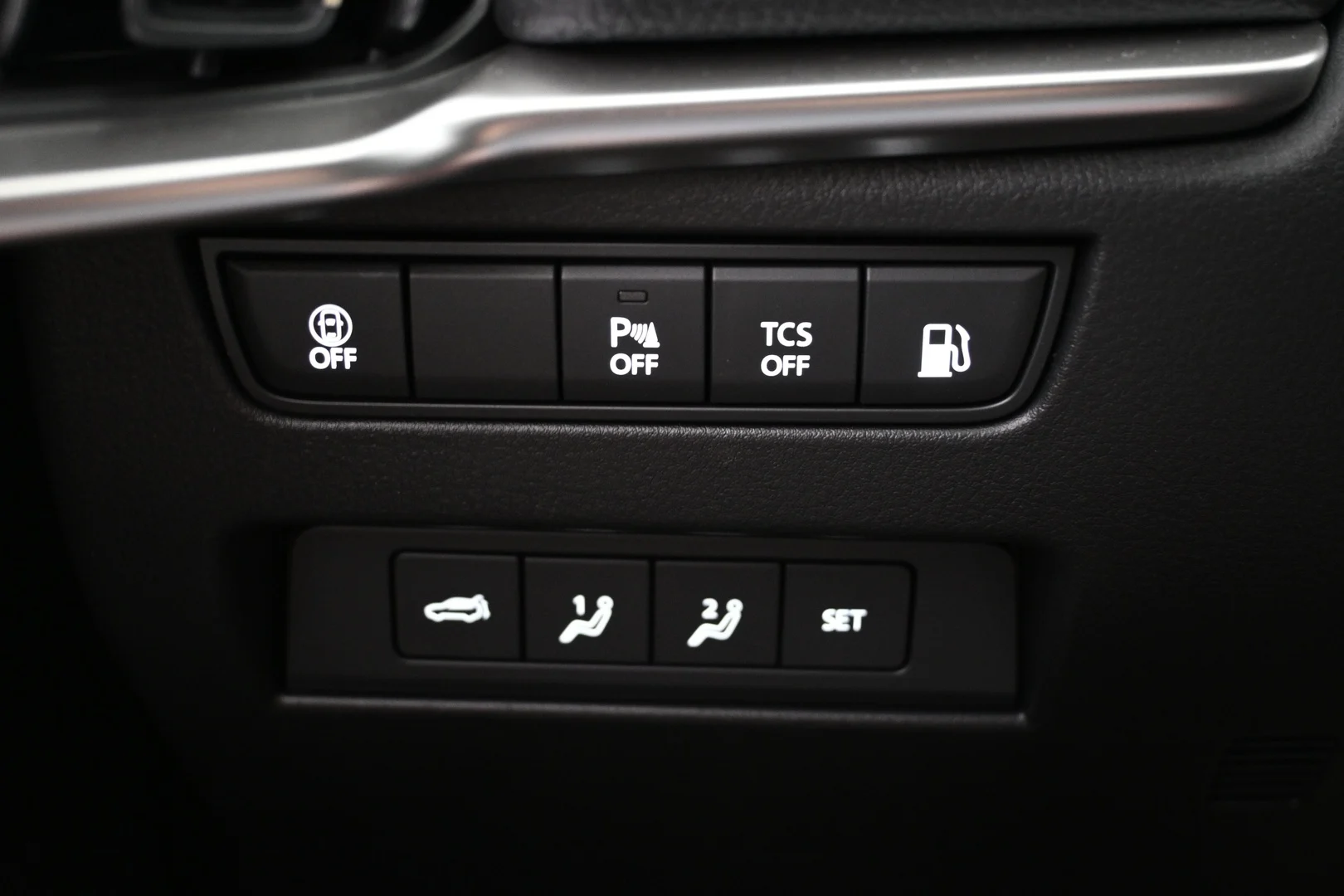Car Image - 3xoZwu6jZH0kW1mJ2erhB4