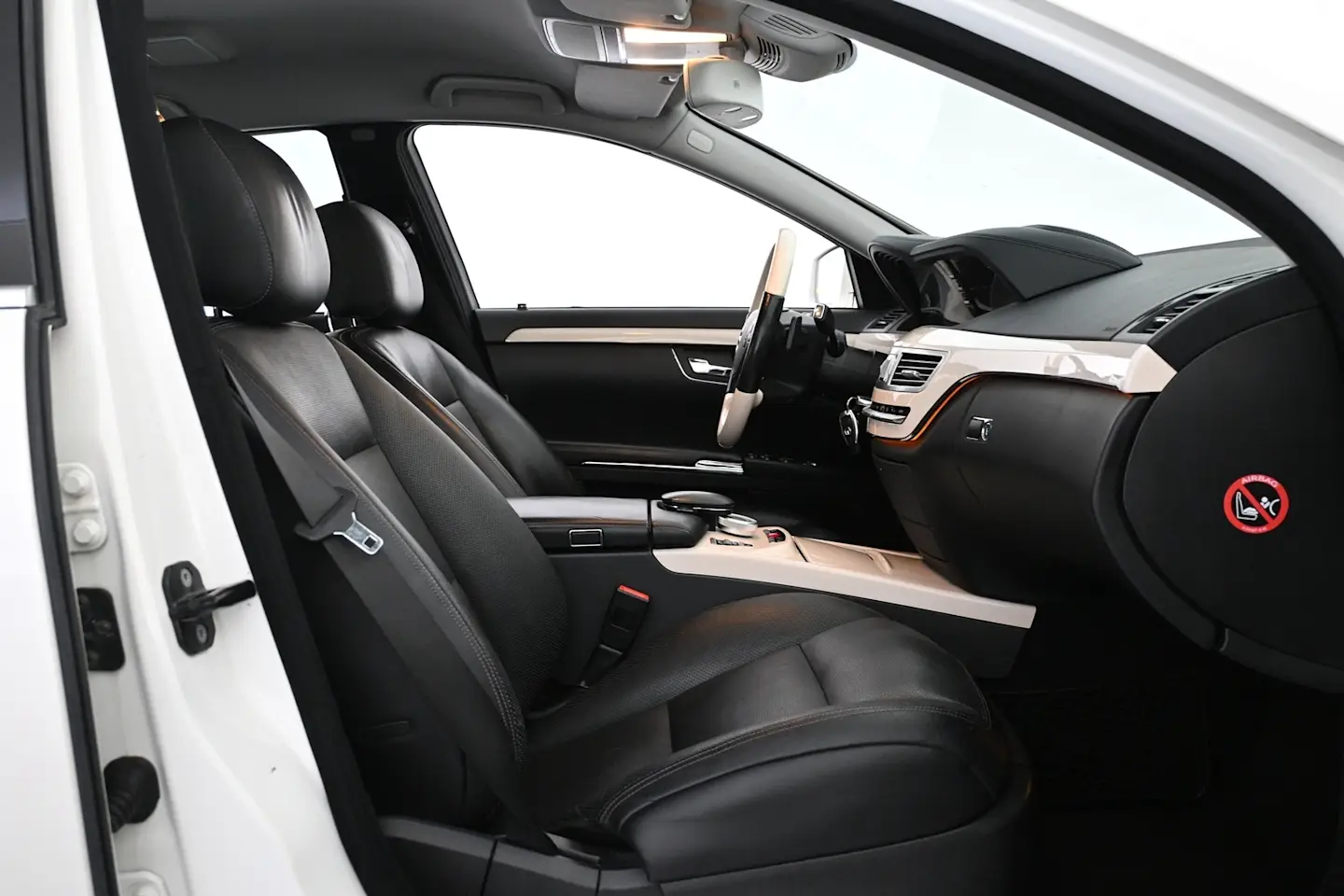 Car Image - 1678NqRLX5sr9QunioaJVf