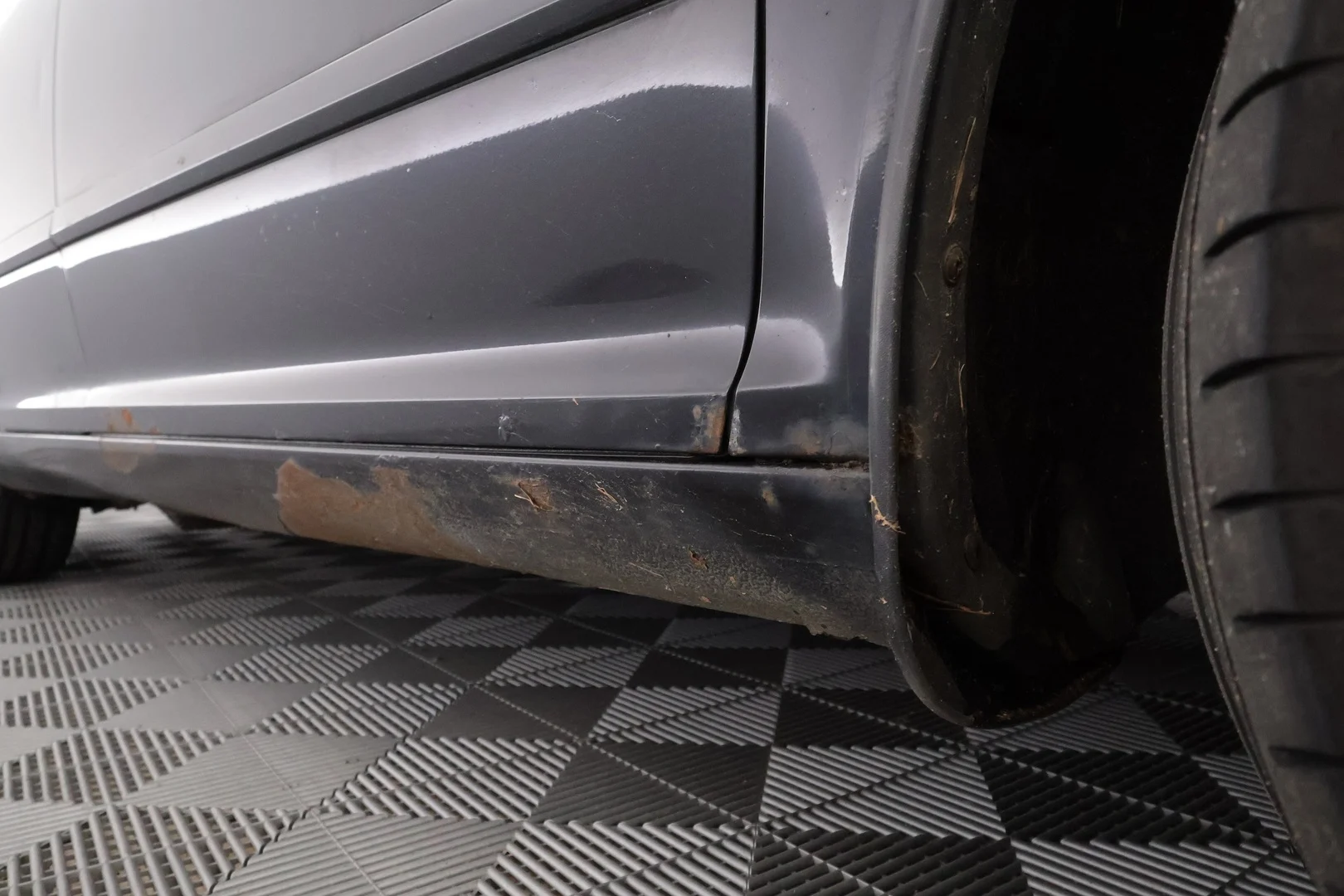 Car Image - 2NbI2NYfHAe1HN5tp48cvP