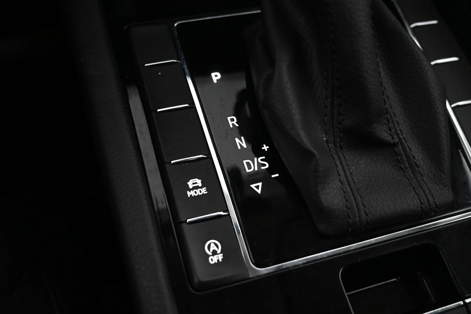 Car Image - 4pcGifHvjQoyo8zvudFfIZ
