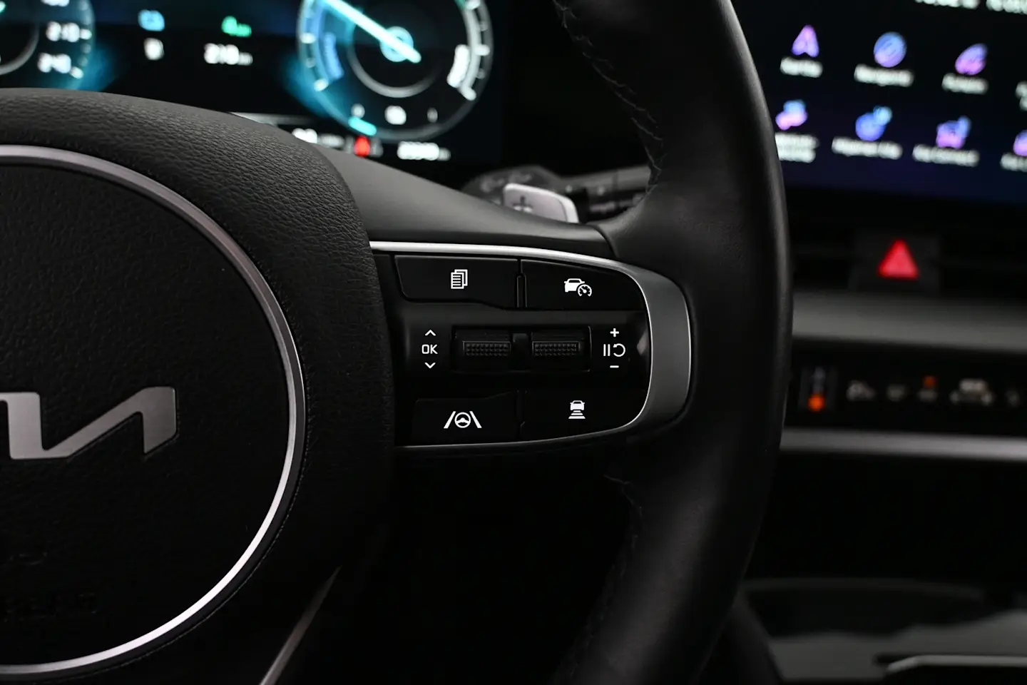 Car Image - 31WPzJGehcBWZ2tltHTe8U