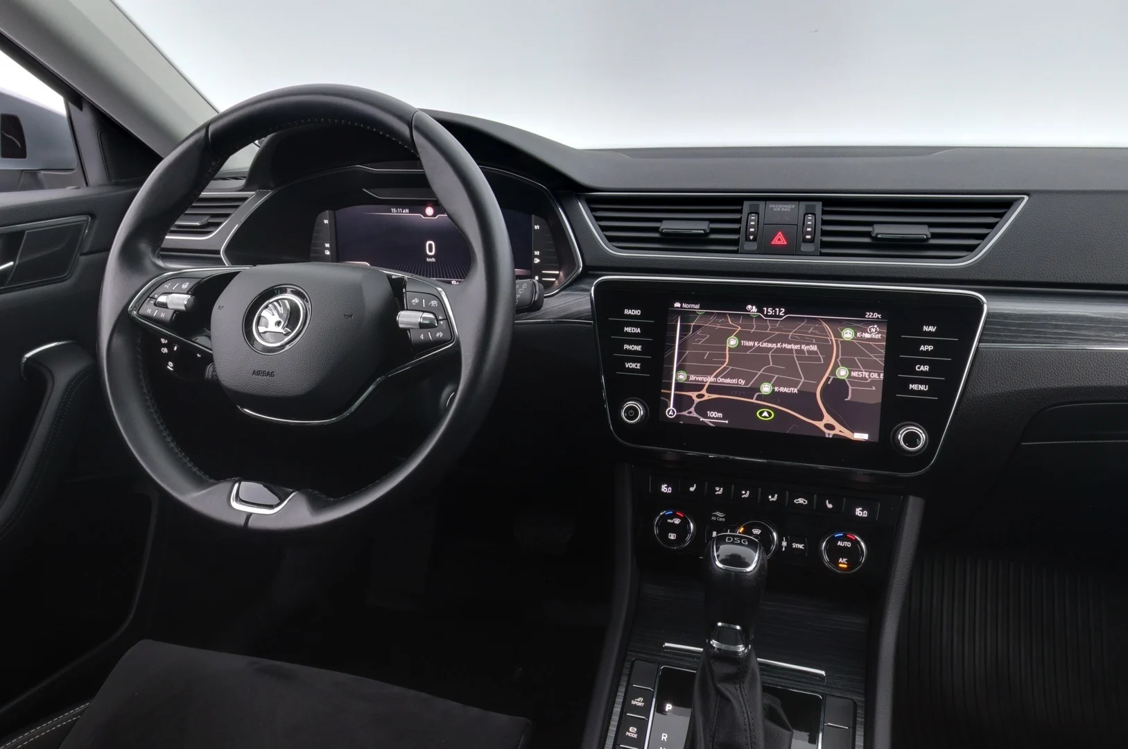 Car Image - 7bHota7z4XTzDlTAPaevRL