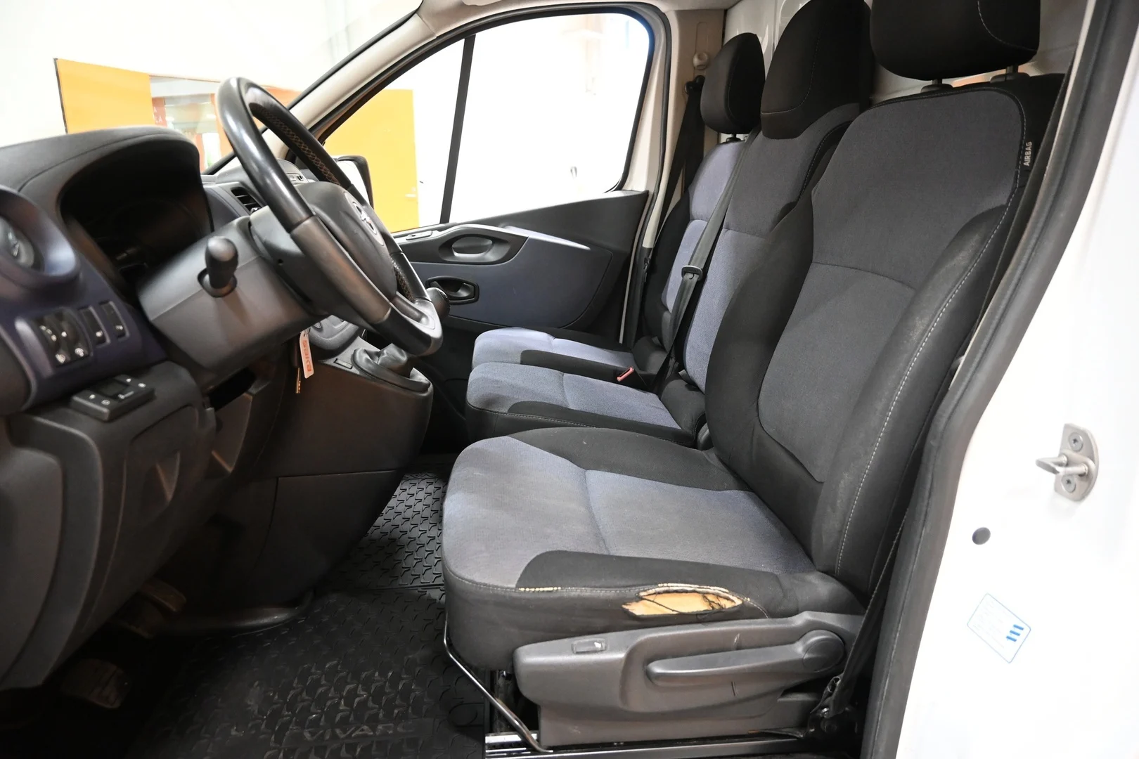Car Image - 62camGkaIyXV7VaB3TD4jG