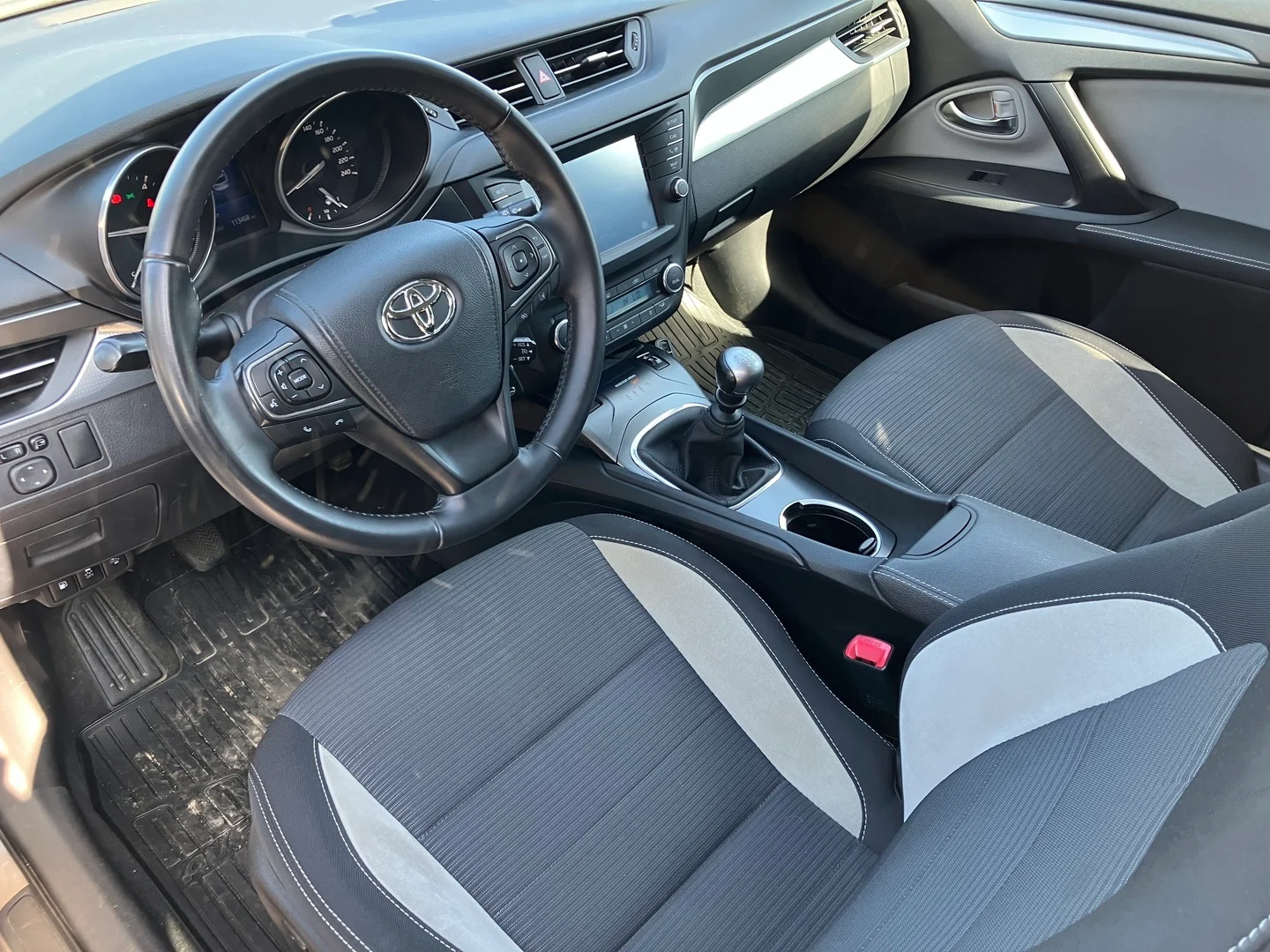Car Image - 6CrCPQNx2OB5SduDKEqmOu