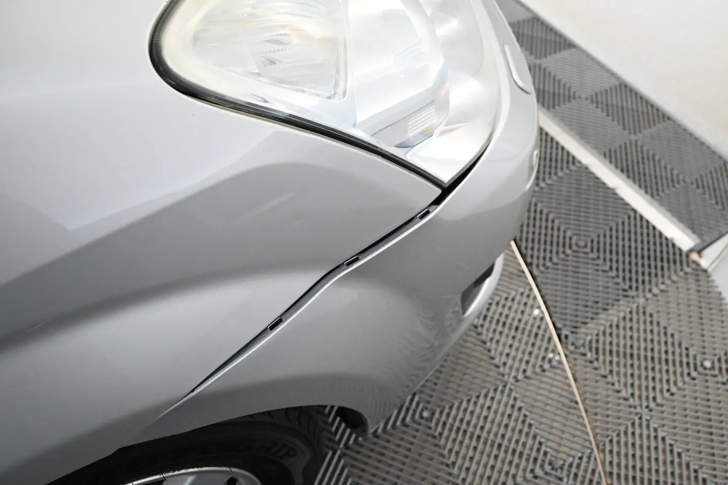 Car Image - 5t075XjLGlHc1RODwKluxd