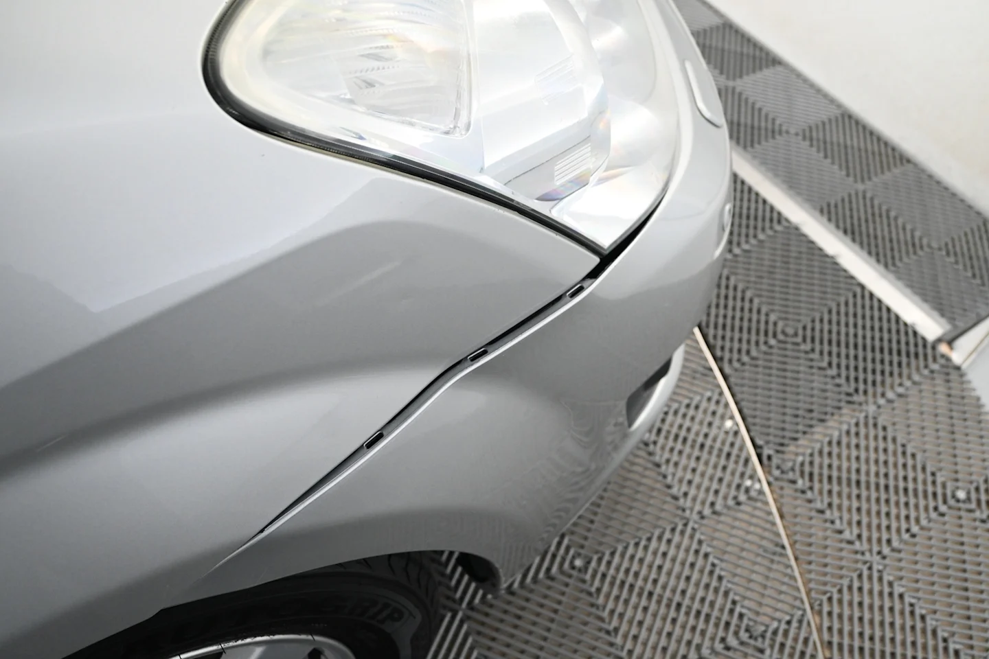 Car Image - 5t075XjLGlHc1RODwKluxd