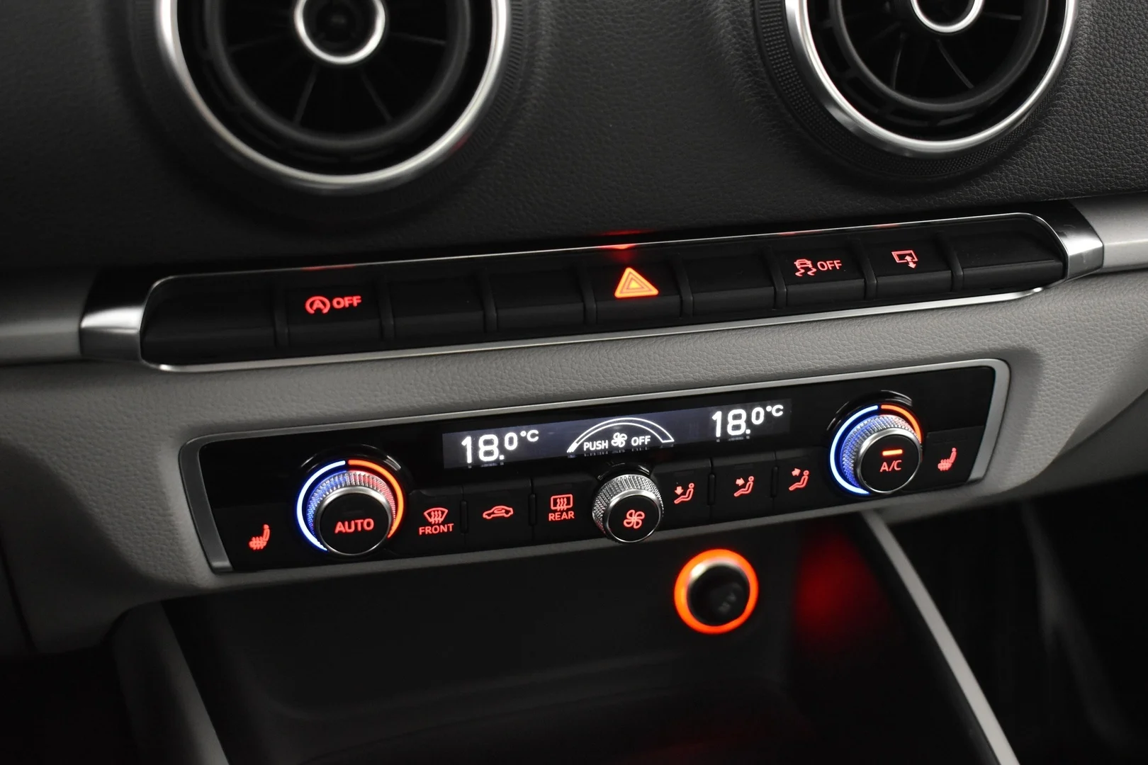 Car Image - 2DwVDjKwmhbReLruJUitrG