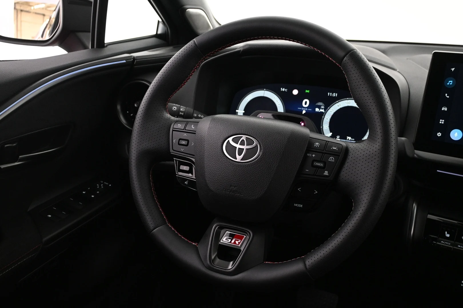 Car Image - lpjBrxA40niqlrvdb02Cp