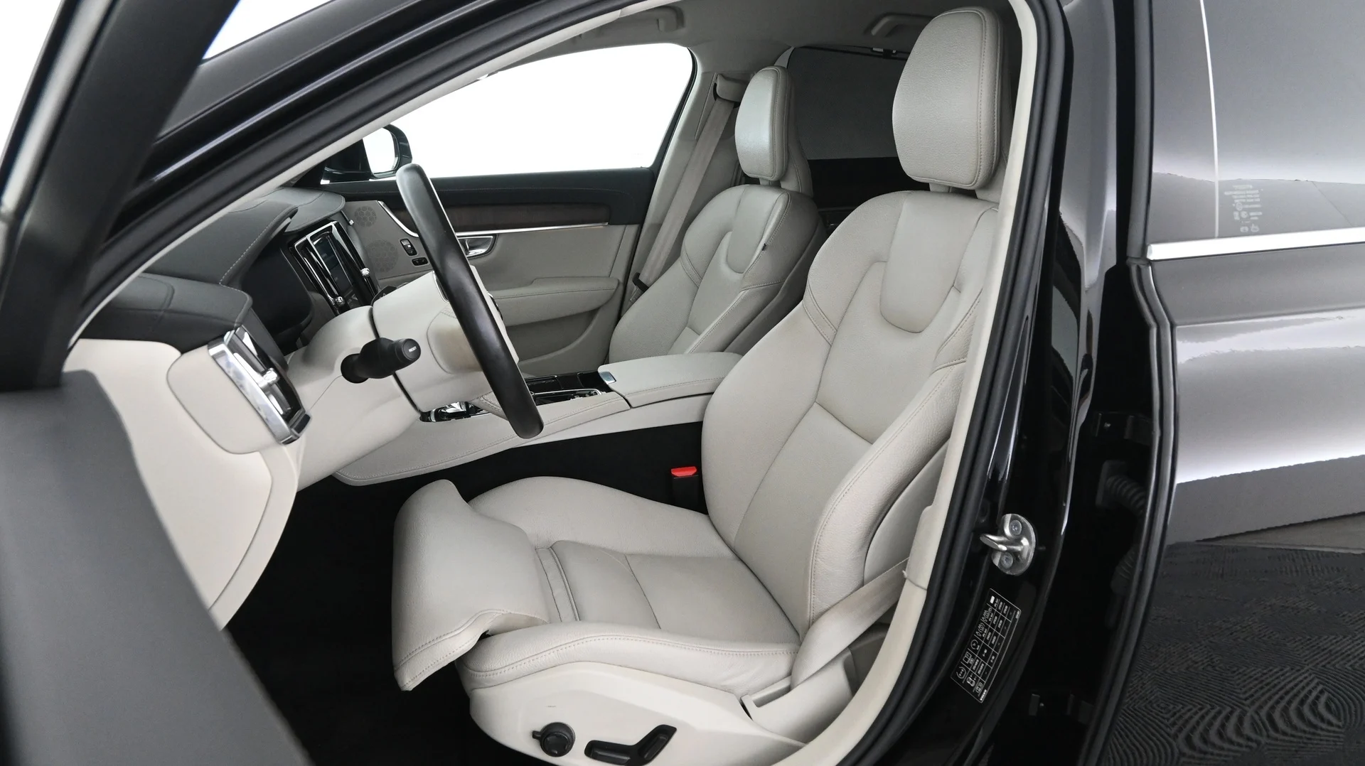Car Image - aoEnRcrJ8agStMQy5ISAU