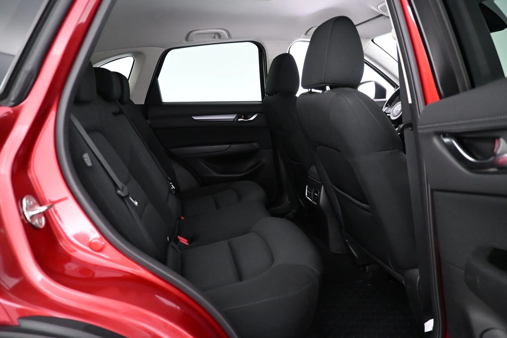 Car Image - V8Luium5qRcEuTjS9PJh5
