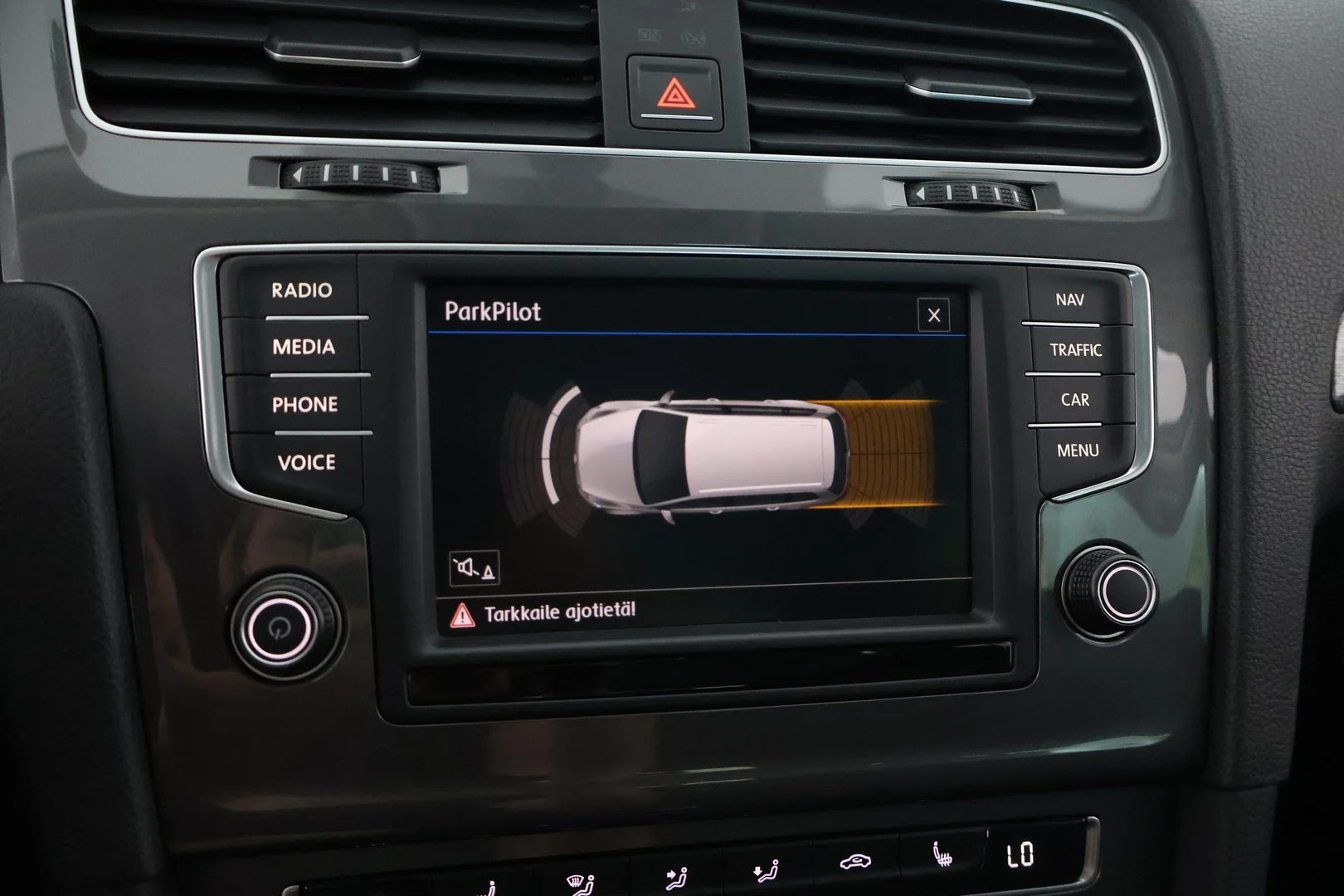 Car Image - 1cHYT8e6y5jBoSBAqwKiIF
