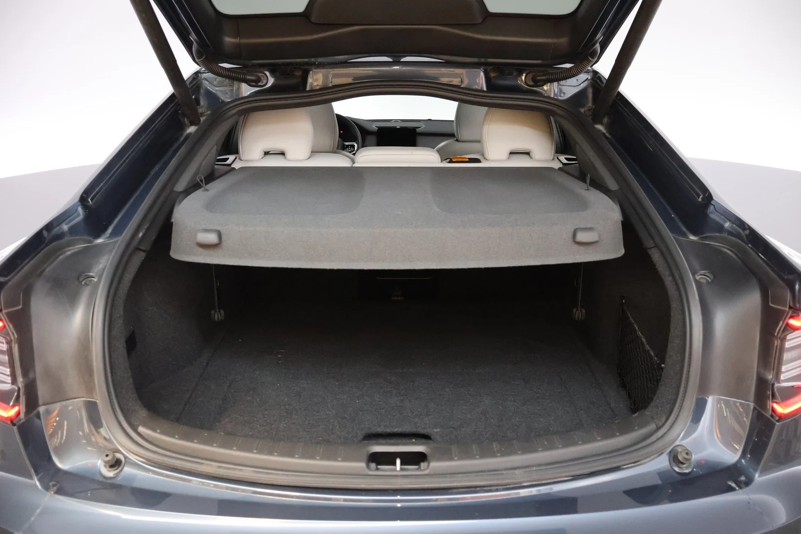 Car Image - 5jidrn0A5YU1l9xbCuML0p