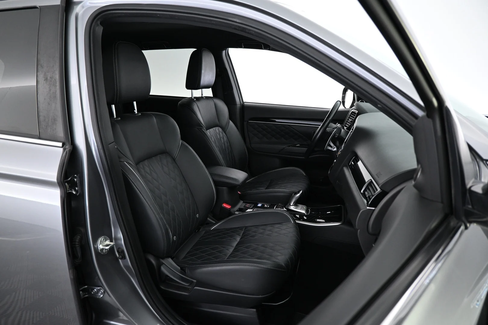 Car Image - 2fCHCn8HMK2xeDRicQPen4
