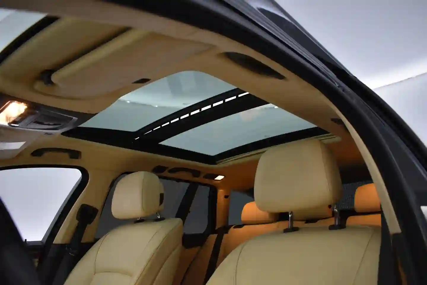 Car Image - 169f9mwoSB4qWhr71sU0LK