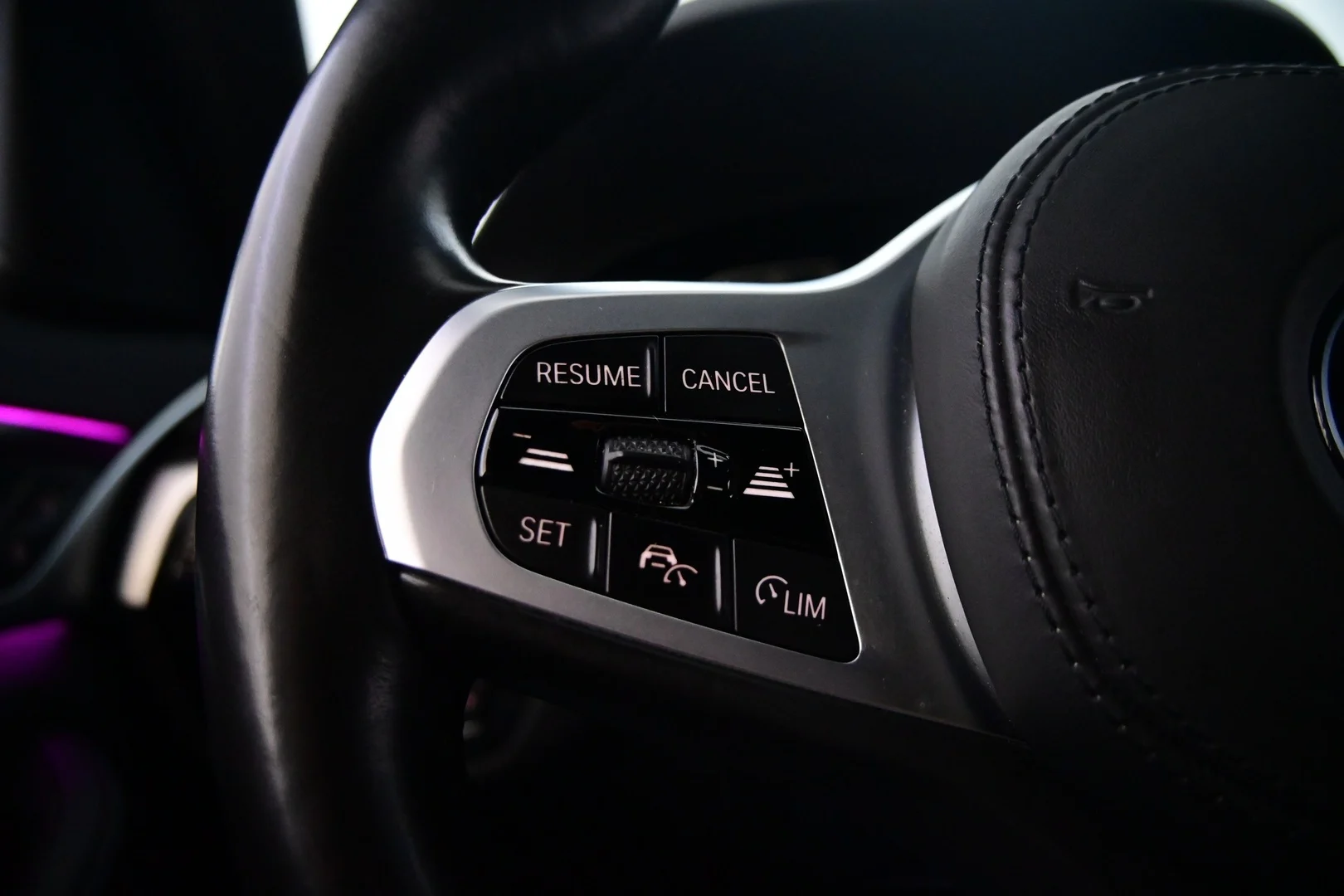 Car Image - 2WaOLTtCt8VPRc06knqU7d