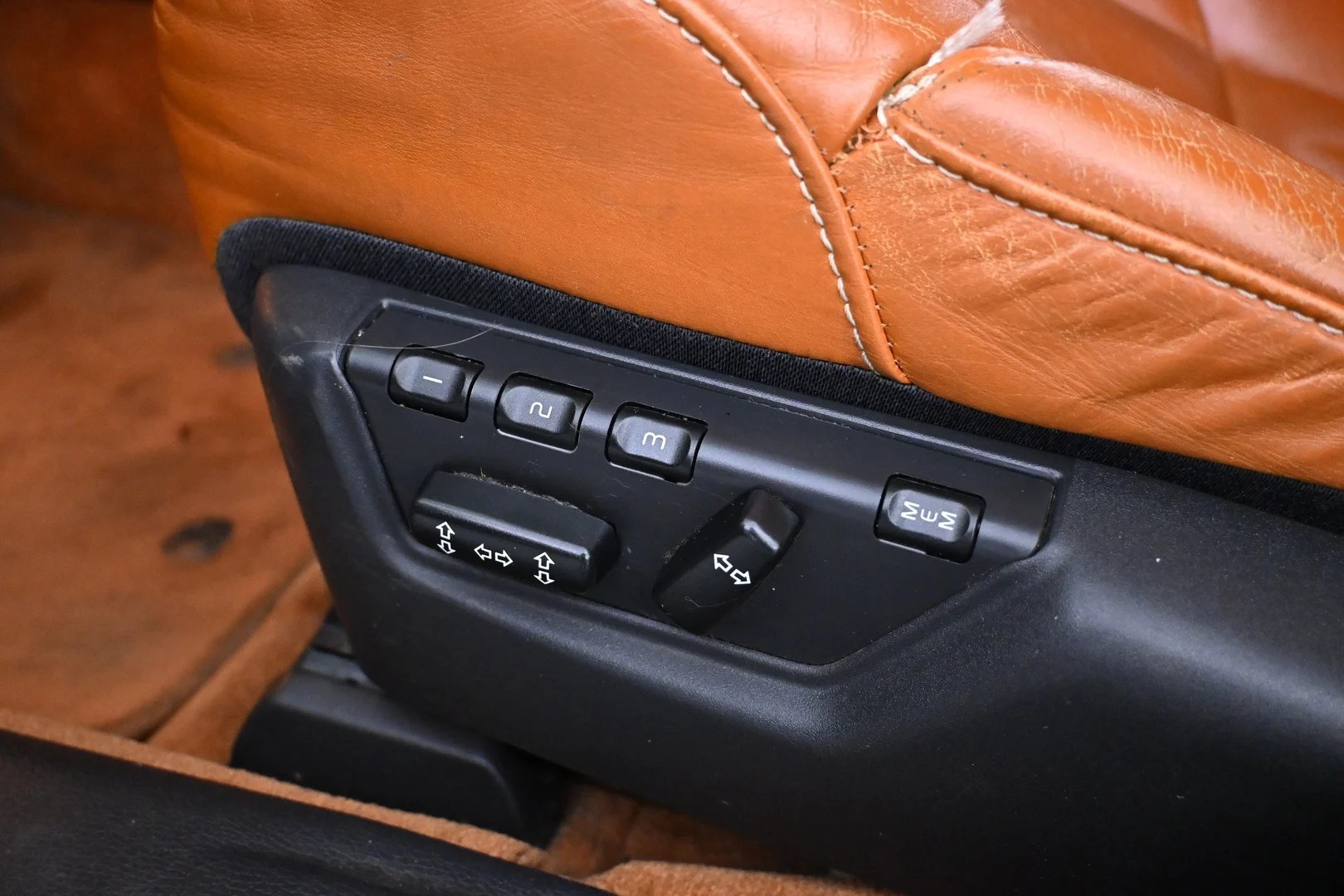 Car Image - 3Ts6uXedP47YATFJxiPWIi