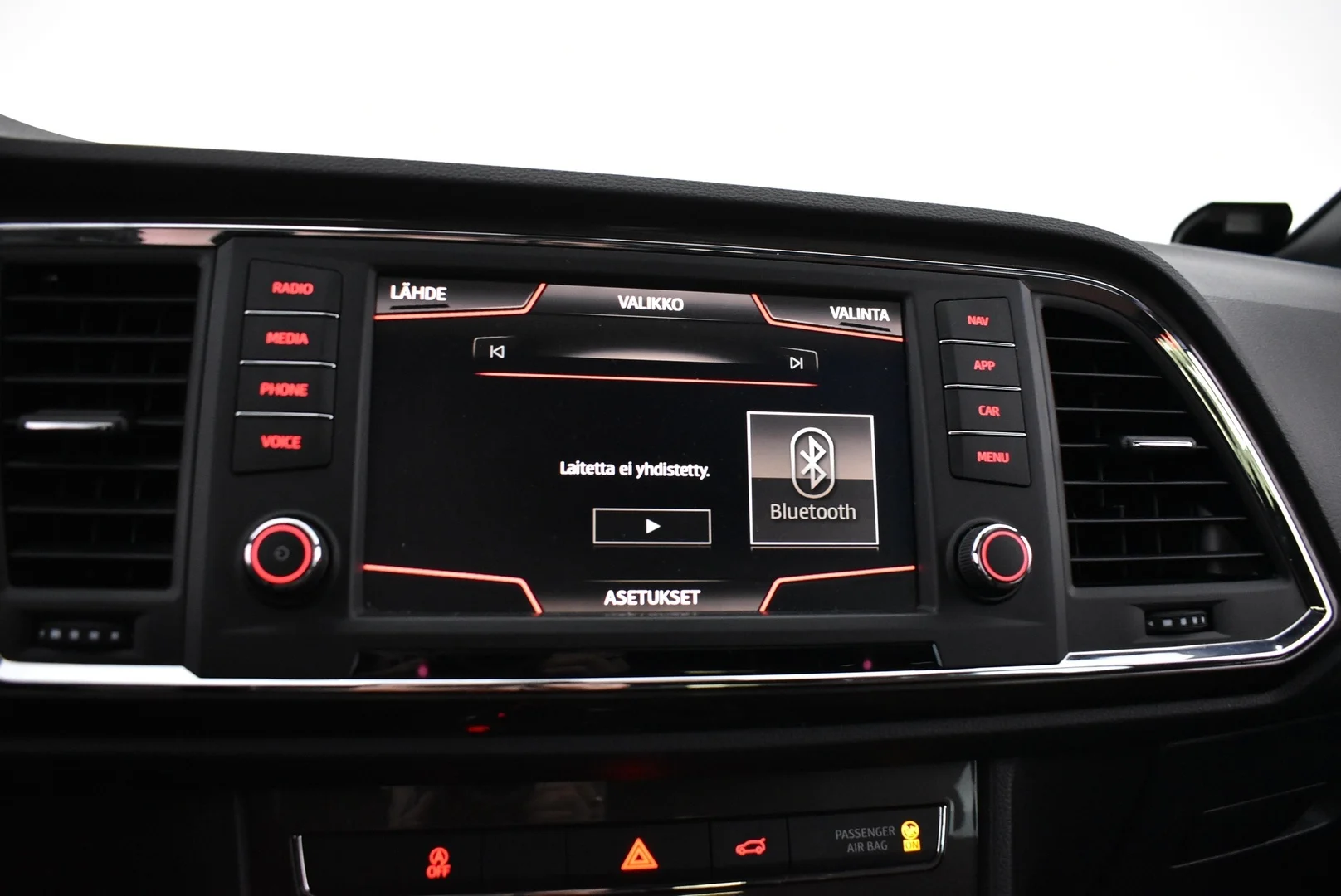Car Image - 3B9nX9EcaVxU2ZPgLYl0Nb