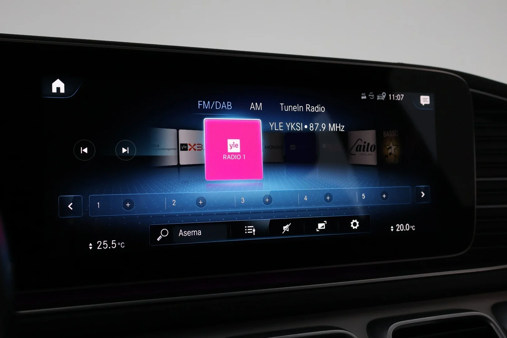 Car Image - 6IfPKWBtpOIJOyttHt3xZy