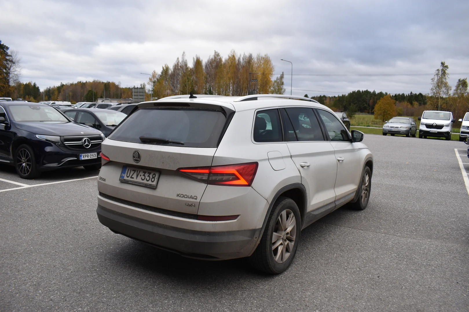 Car Image - 5hLoFwjJbZWoS6aWXnRJw1
