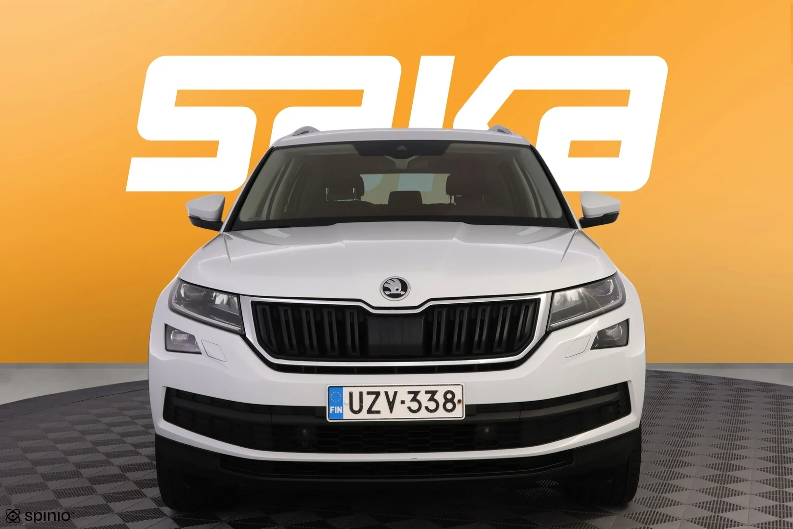 Car Image - 5hLoFwjJbZWoS6aWXnRJw1