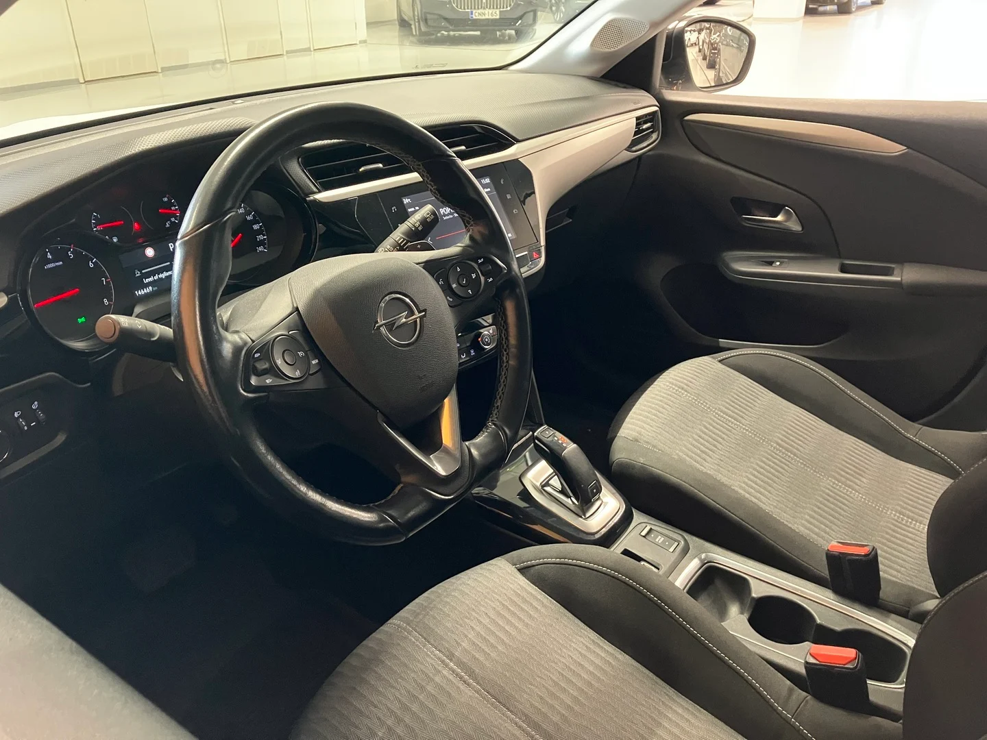 Car Image - 5cfbUiH8iBGAR4c1Fu9yZq