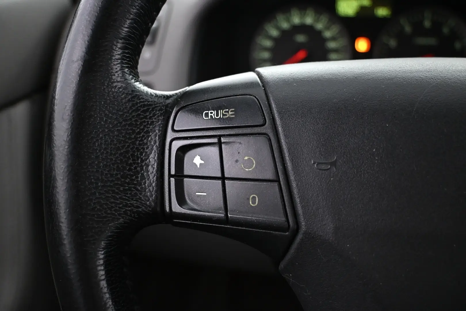 Car Image - 74ZtFqgHEAoKGPhB5L1fy6