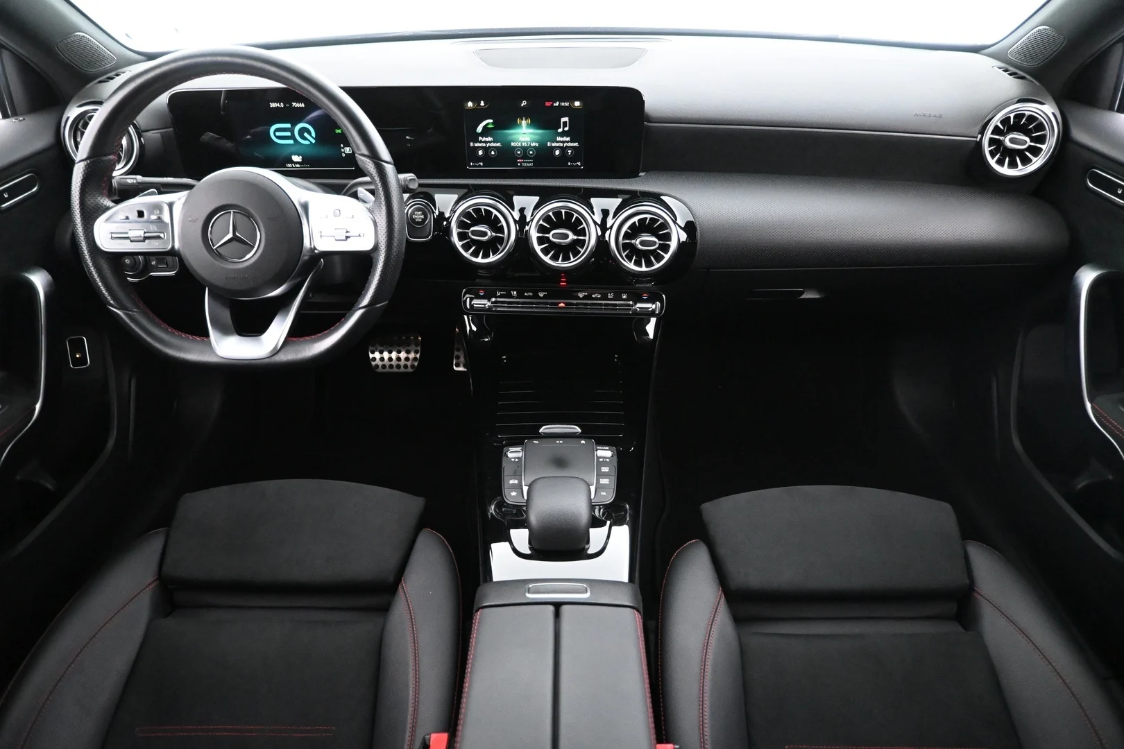 Car Image - 7G09R90WdtBrVzizzxSA99