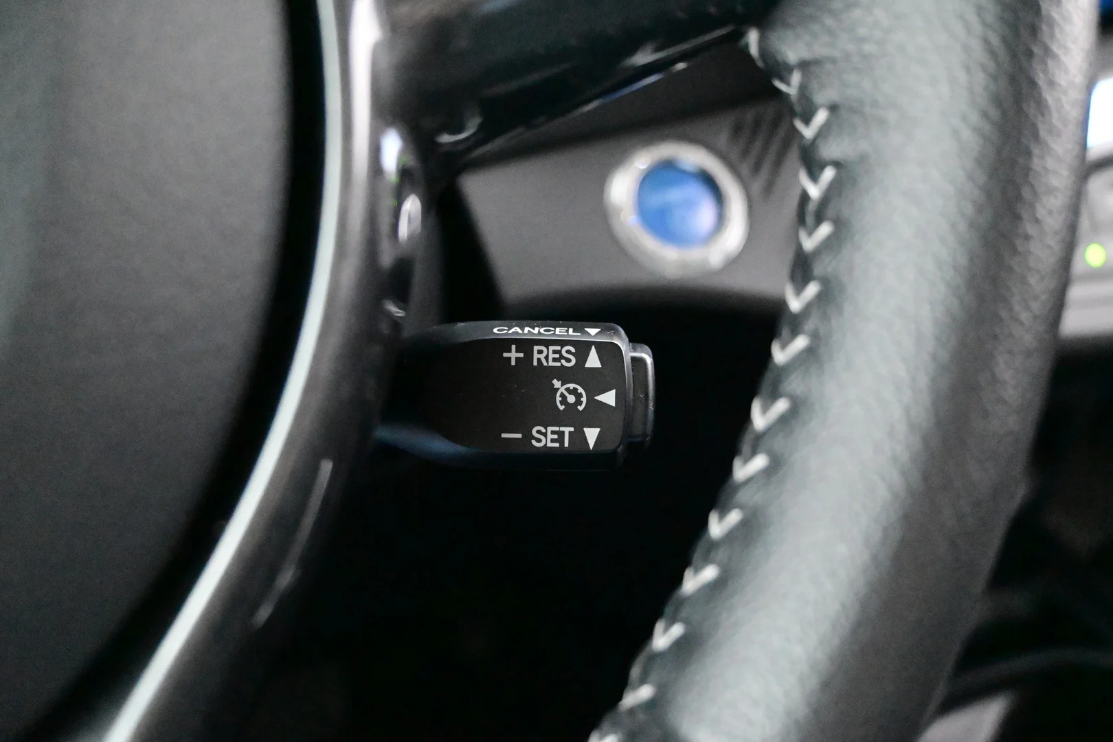Car Image - 2Co01c4Ca75FxBPcv3a5yd