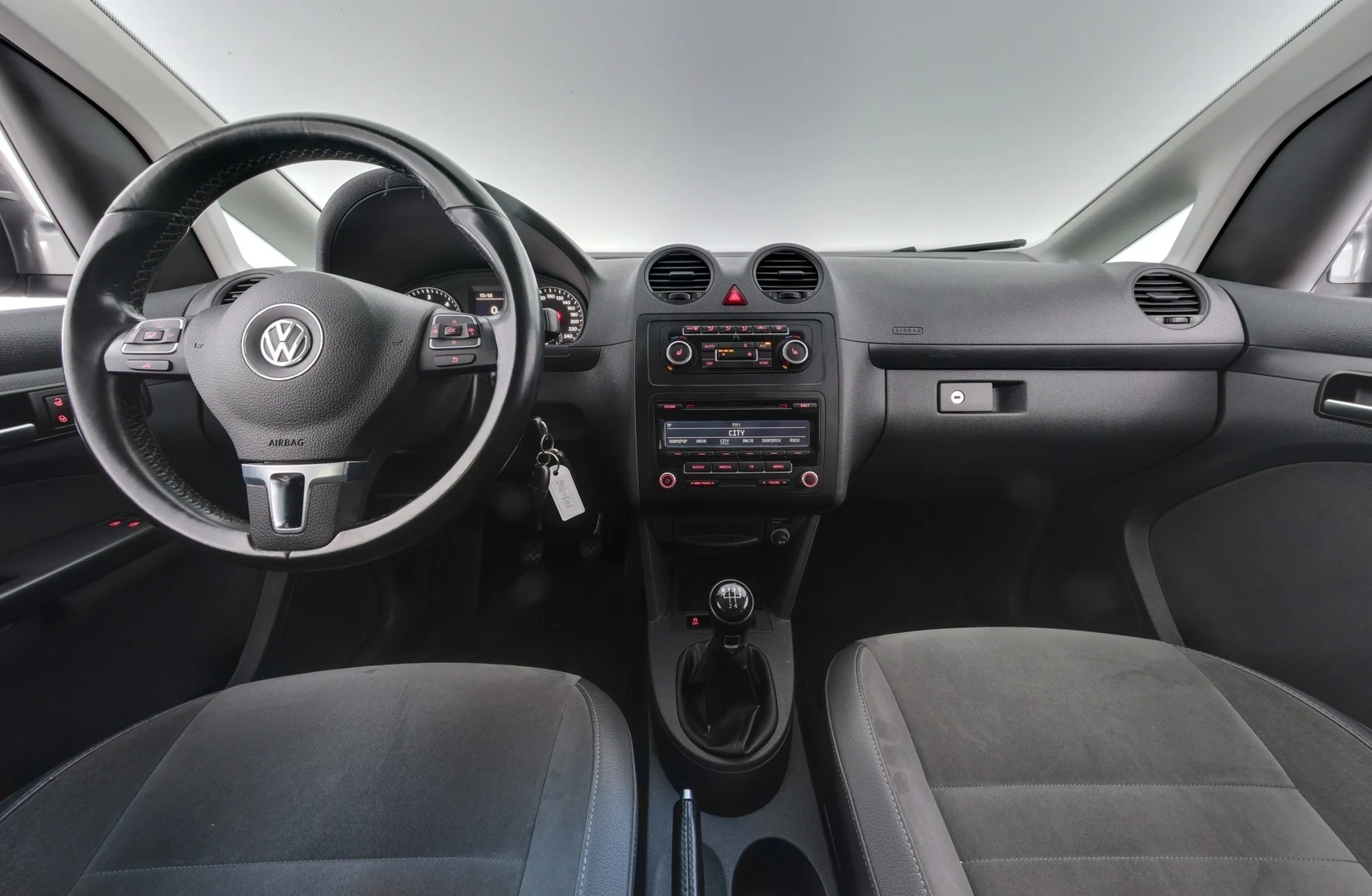 Car Image - 2rgrCGjILkFATe0fjZKtJn