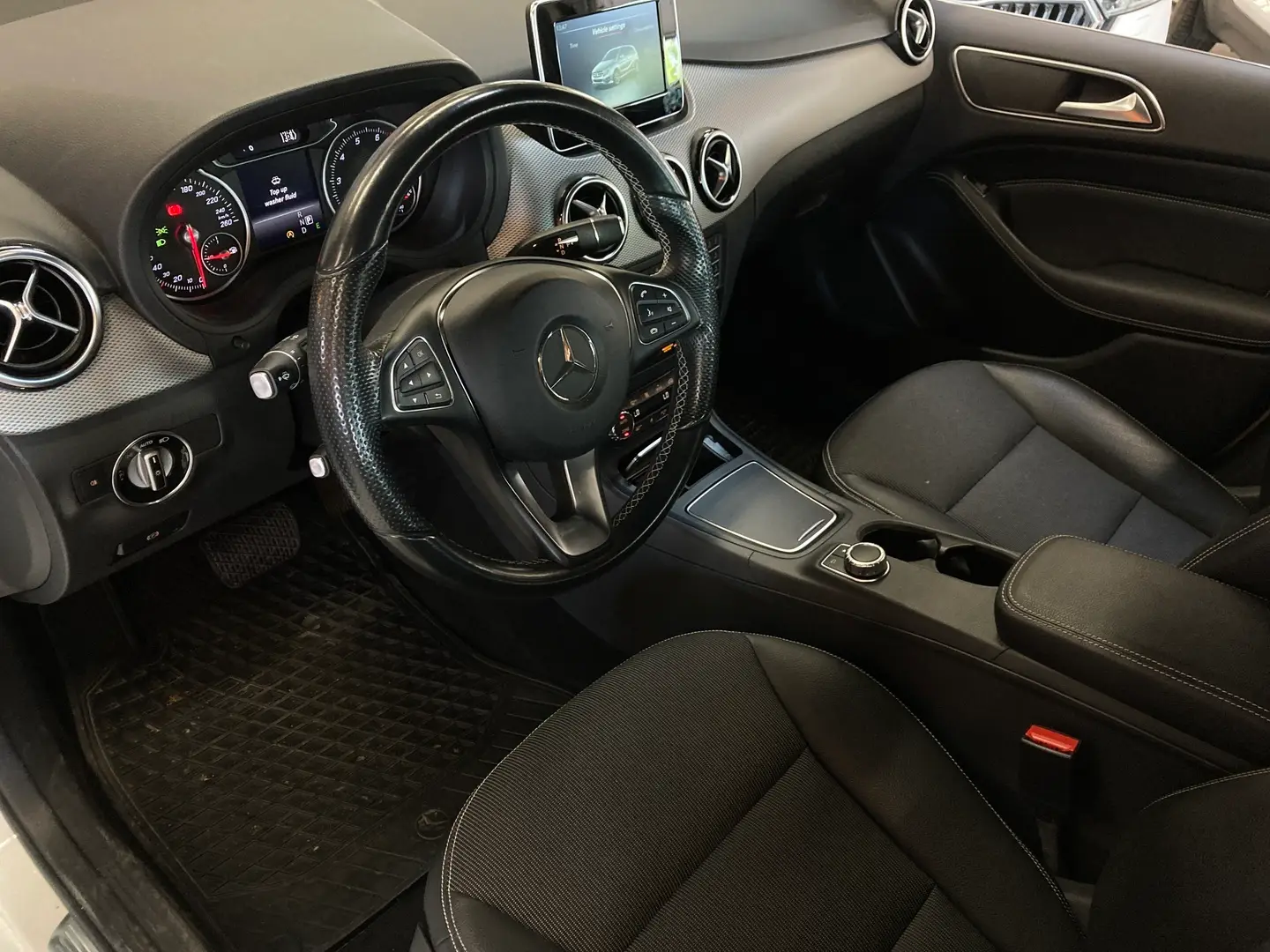 Car Image - 2ndU8Gsm1bYZNgCxwOZii3