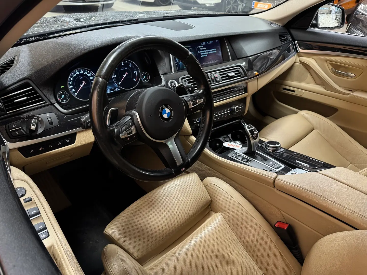 Car Image - 2QlVBRasV1XKM1xrVUv5nd