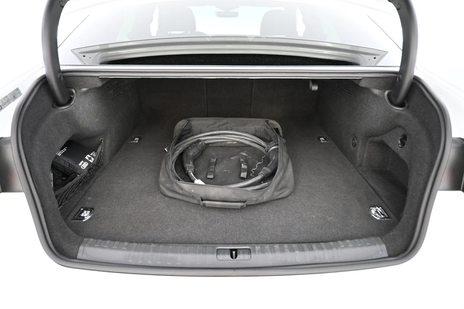 Car Image - 6VCgpeYgHKSExE7eD1OApy