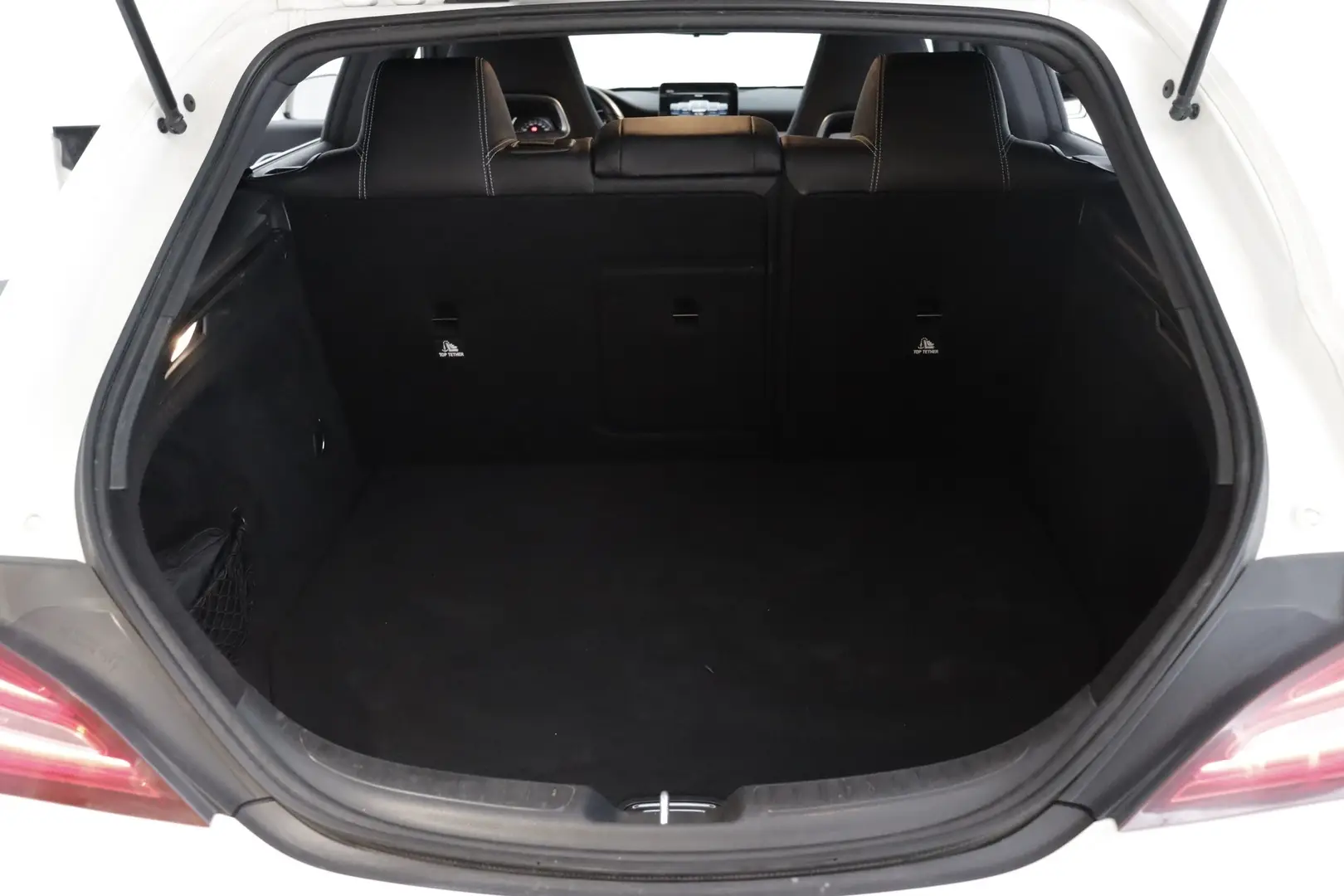 Car Image - 28N3zLliOwgYP3pCC6ozAP
