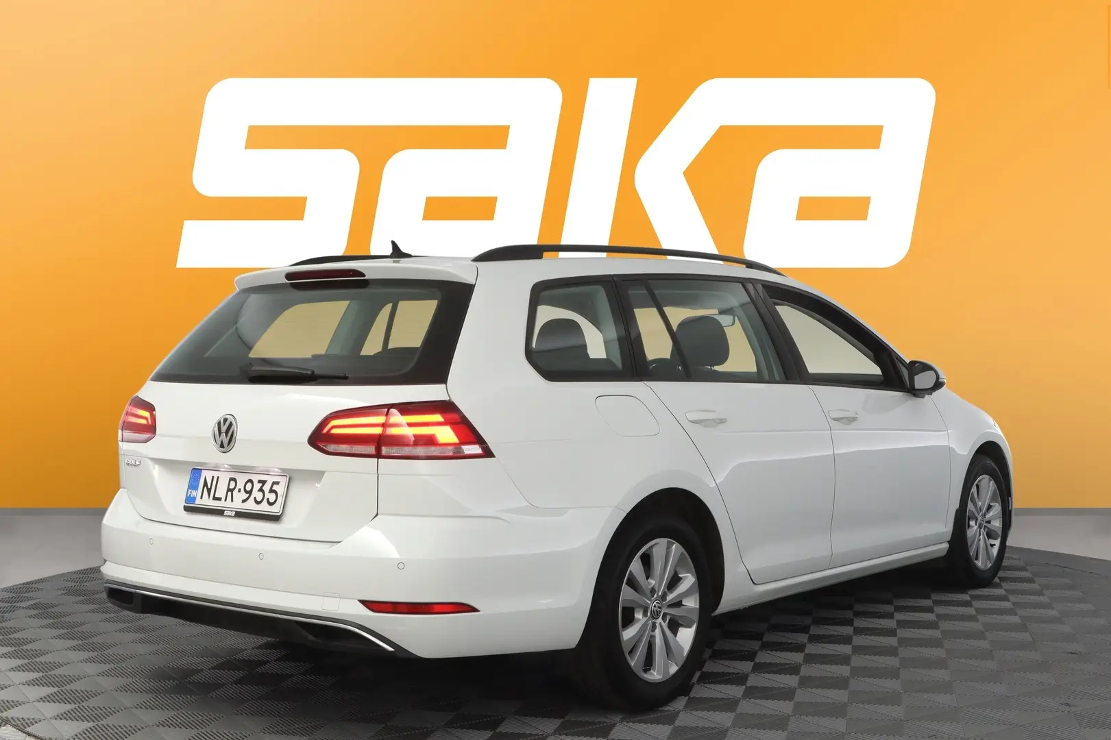 Car Image - 3pn8YRoQdVgMsecVoDpmxO