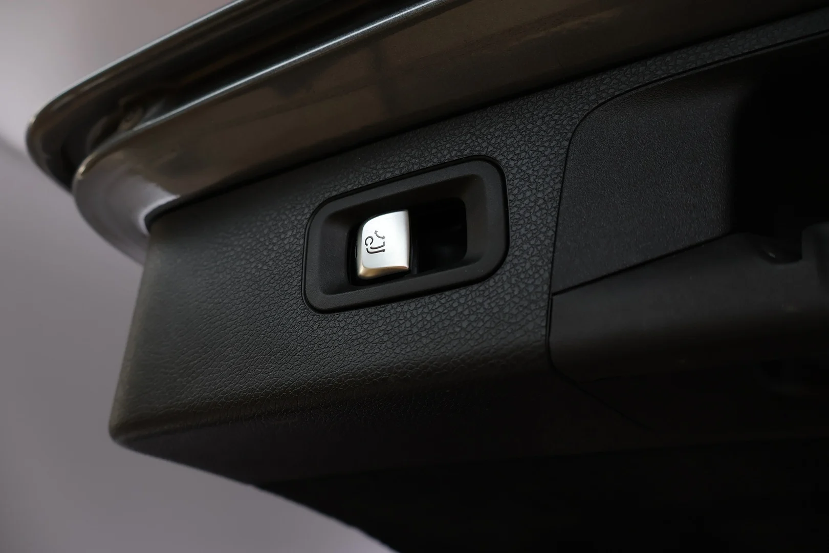 Car Image - 4SA7YsfF8f6We8WAcEsILE